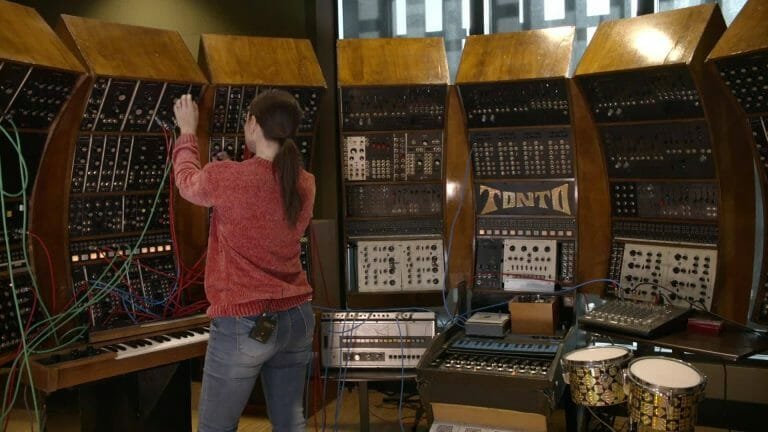 Music Made on The Synthesizer Using Only Brainwaves 4 Music Made on The Synthesizer Using Only Brainwaves