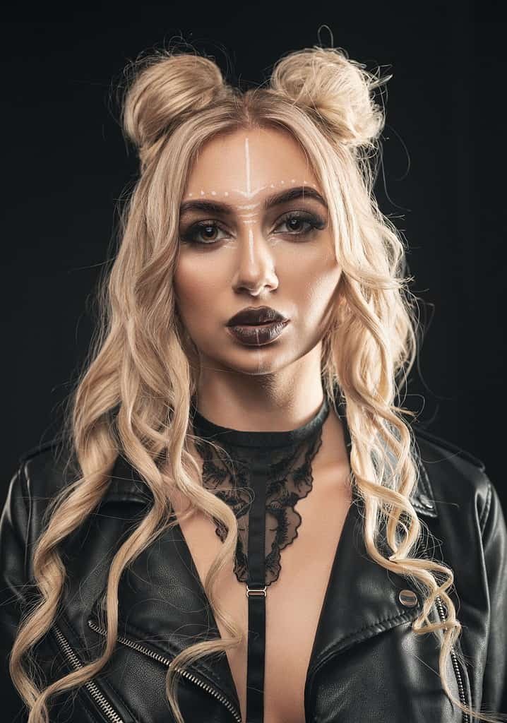 Beautiful Talent From Moscow: Chris Monera