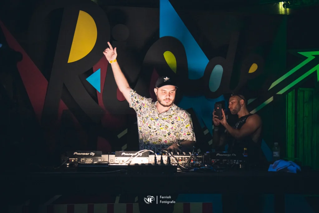 Geluk’s New single “Heaven” via Enormous Chills