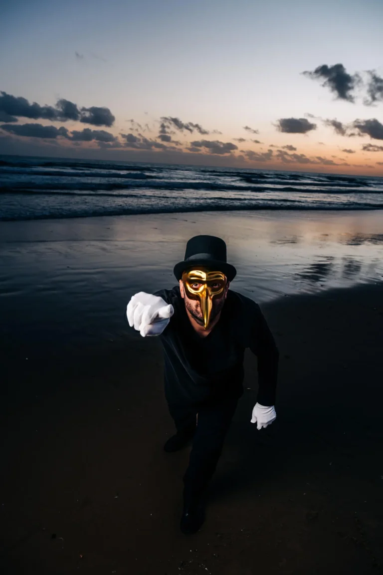 Interview With CLAPTONE