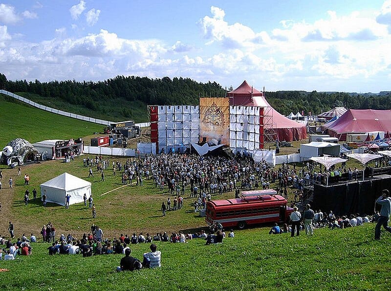 Tomorrowland Guide 2024: All You Need to Know Before You Go! 1 Tomorrowland's 2005 Image