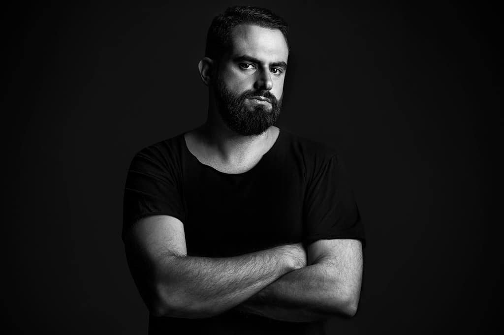 Mihalis Safras Ignites Adesso Music With New Track “Venpac”