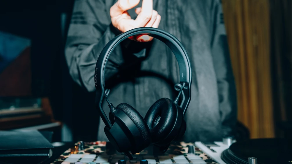 AIAIAI Introduces Latency-Free Wireless DJ Headphones