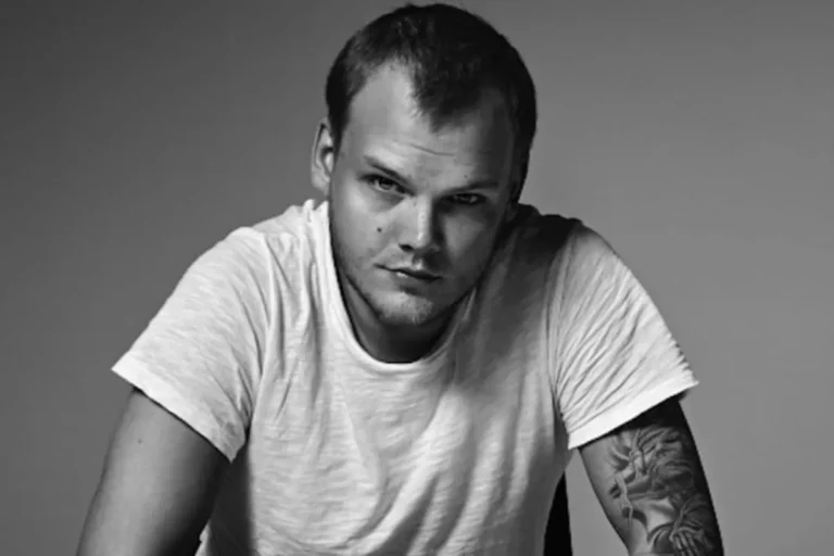 Netflix to Release "Avicii – I'm Tim" Documentary (Premieres December 31, 2024) 13 Netflix to Release "Avicii – I'm Tim" Documentary (Premieres December 31, 2024)