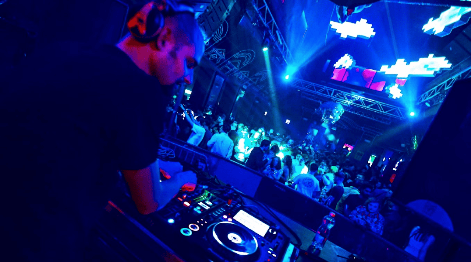 Instant-Fogas Club | Best Techno Clubs in Budapest (Hungary)