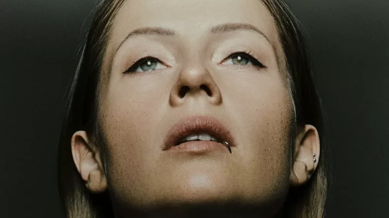 Charlotte de Witte Announces Self-Titled Debut Album and First Single: “The Realm” 1 Charlotte de Witte Announces Self-Titled Debut Album and First Single: “The Realm”