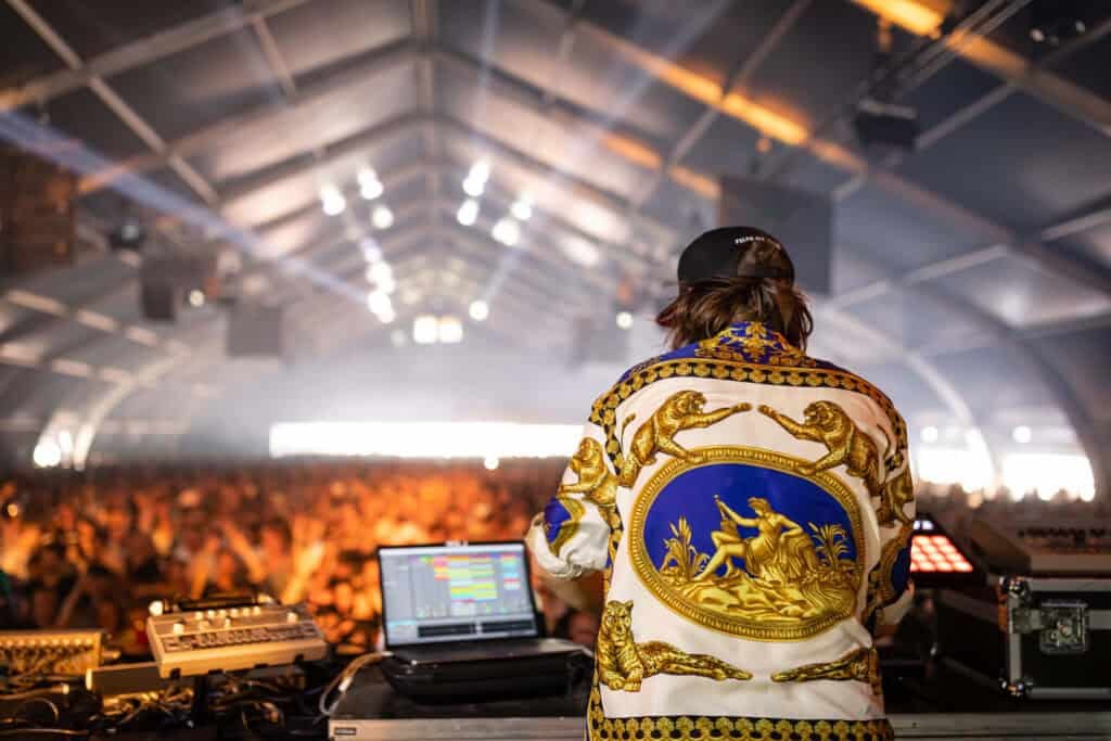 R² Festival Returns With Massive Lineup Featuring AI Performance Technology