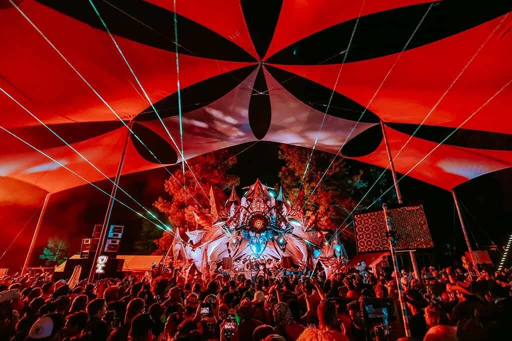 Desert Hearts Festival (Flagstaff, AZ, USA) 2026 – Techno Airlines