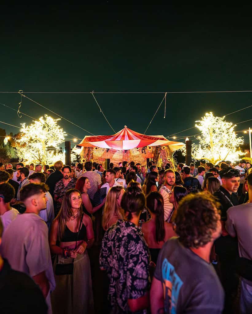 Five Reasons to Visit AMØK Club Mallorca: The Island’s Ultimate Clubbing Playground 3 Five Reasons to Visit AMØK Club Mallorca: The Island’s Ultimate Clubbing Playground 5