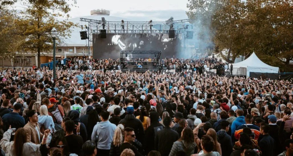 Foundation v14.0 Open Radius Foundation v14.0 Open Radius