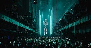 Anyma's humanoid Afterlife figure above the crowd at Printworks London, the visual at the centre of the İstanbul cancellation