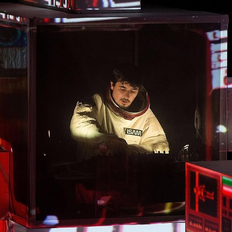 Amon Tobin