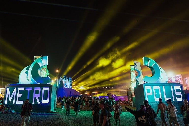 boomtown 2027 metropolis district night