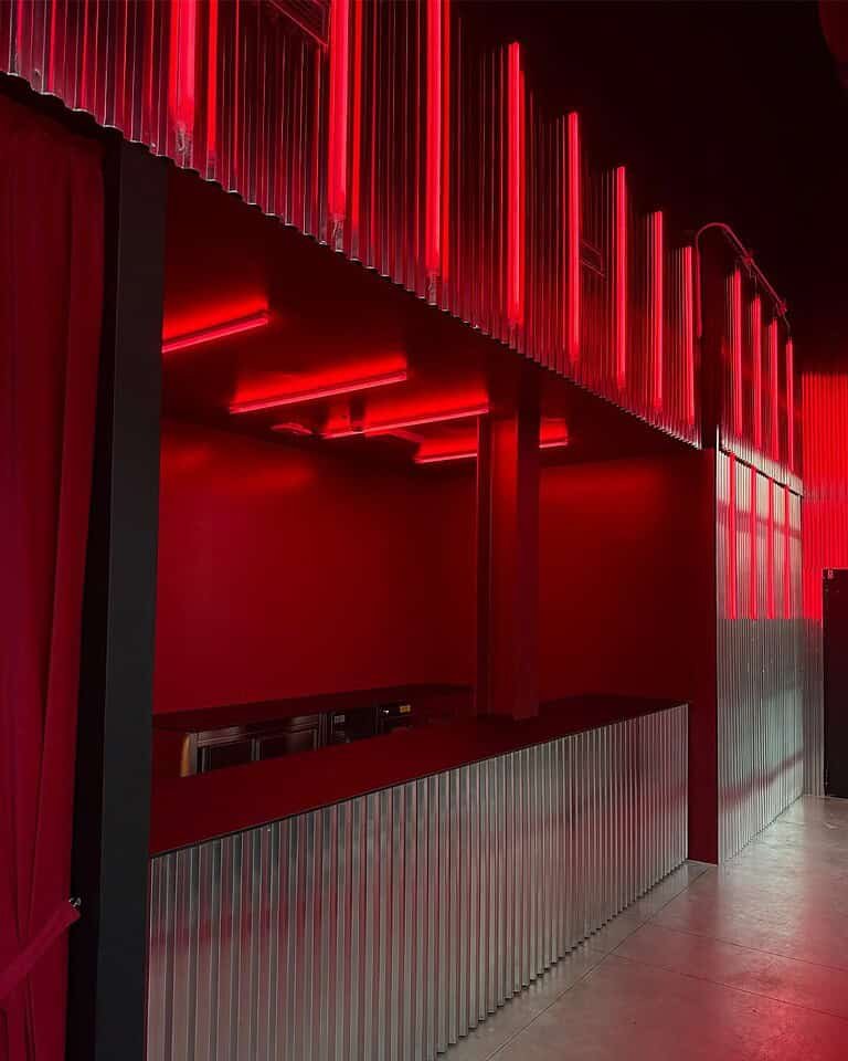 Club Dept 184, Milan