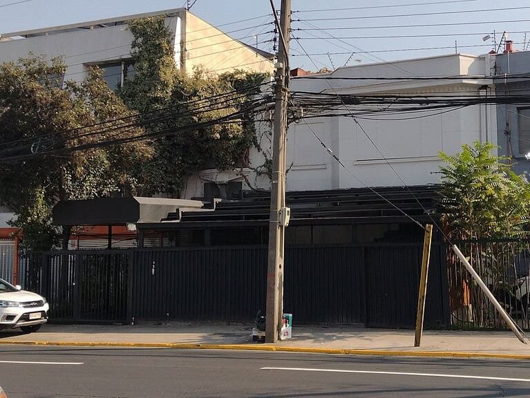 Fausto, Santiago