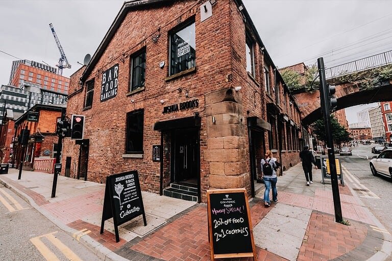 Joshua Brooks, Manchester