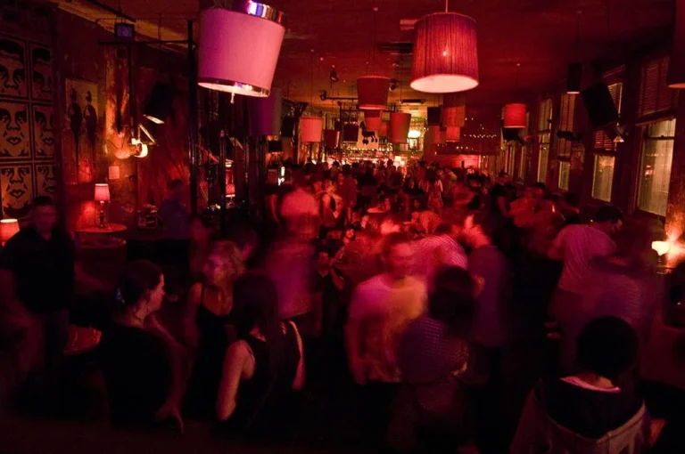 Revolver Upstairs, Melbourne